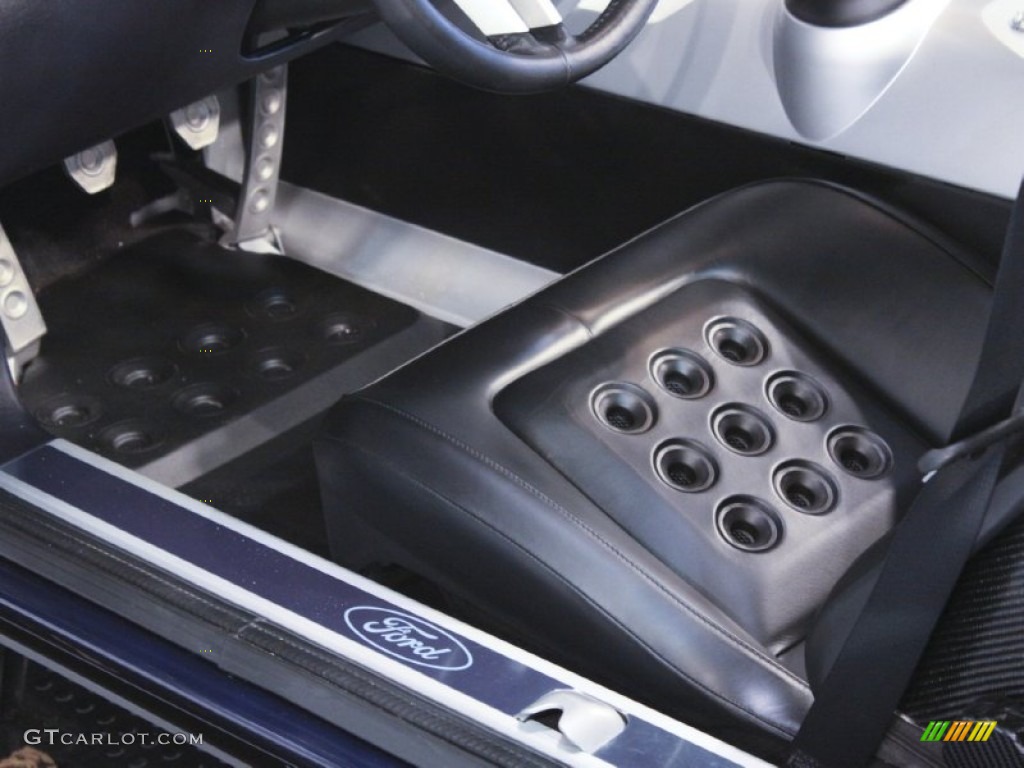 2005 GT  - Midnight Blue Metallic / Ebony Black photo #68