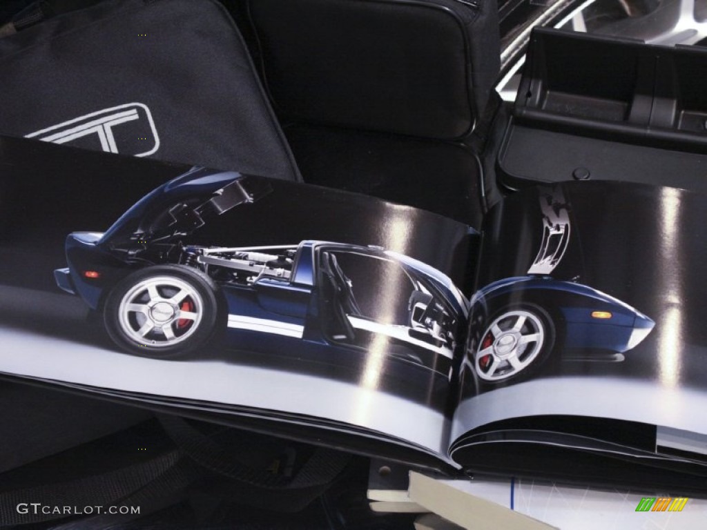 2005 GT  - Midnight Blue Metallic / Ebony Black photo #116