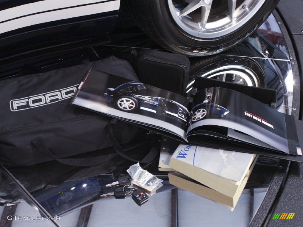 2005 GT  - Midnight Blue Metallic / Ebony Black photo #117