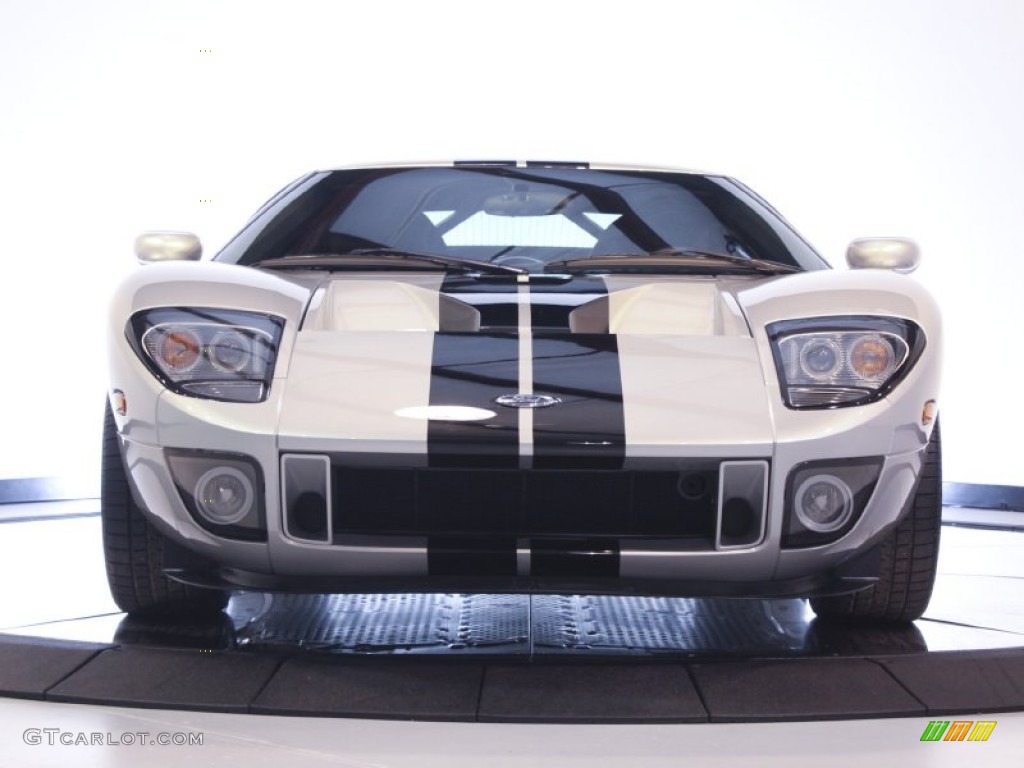Quick Silver 2005 Ford GT Standard GT Model Exterior Photo #57129832