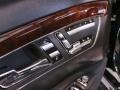 Black - S 550 4Matic Sedan Photo No. 93