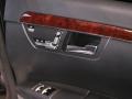 Black - S 550 4Matic Sedan Photo No. 97