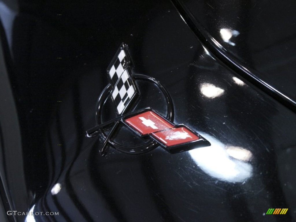 2004 Chevrolet Corvette Z06 Marks and Logos Photo #57134461