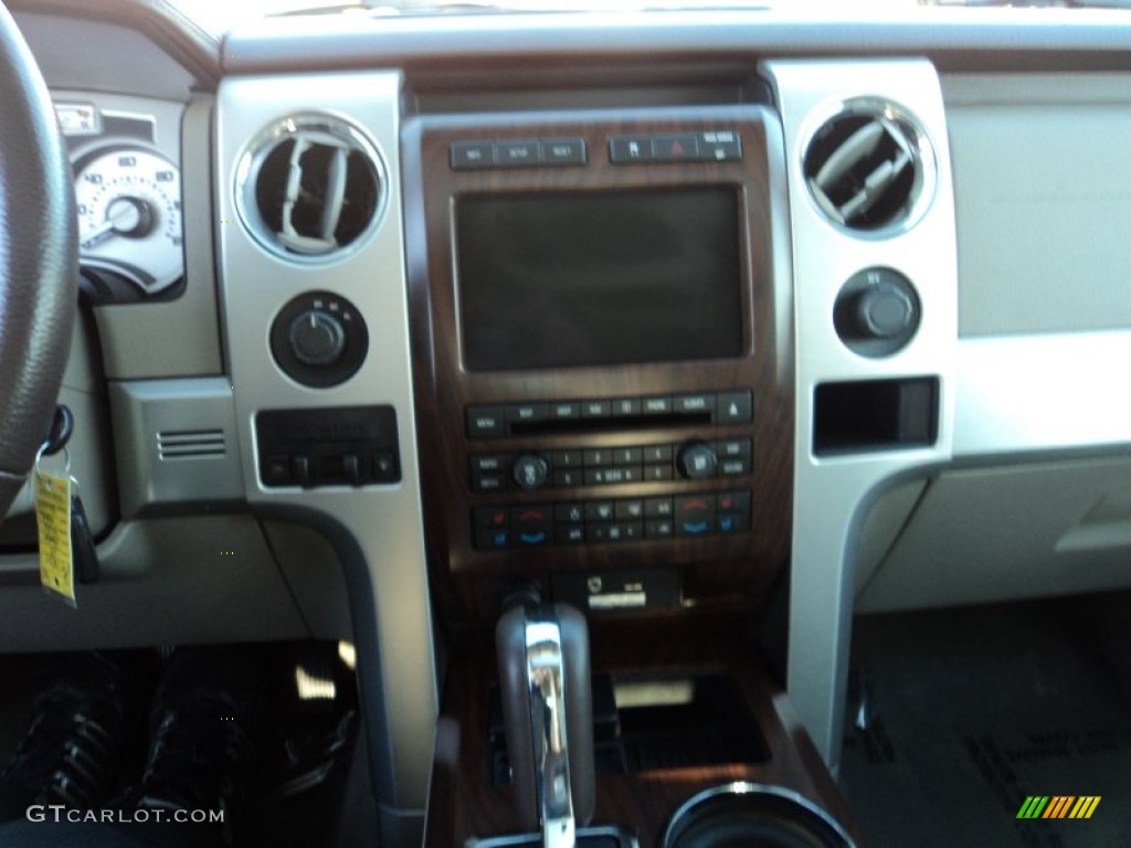 2010 F150 Platinum SuperCrew 4x4 - Ingot Silver Metallic / Medium Stone Leather/Sienna Brown photo #11