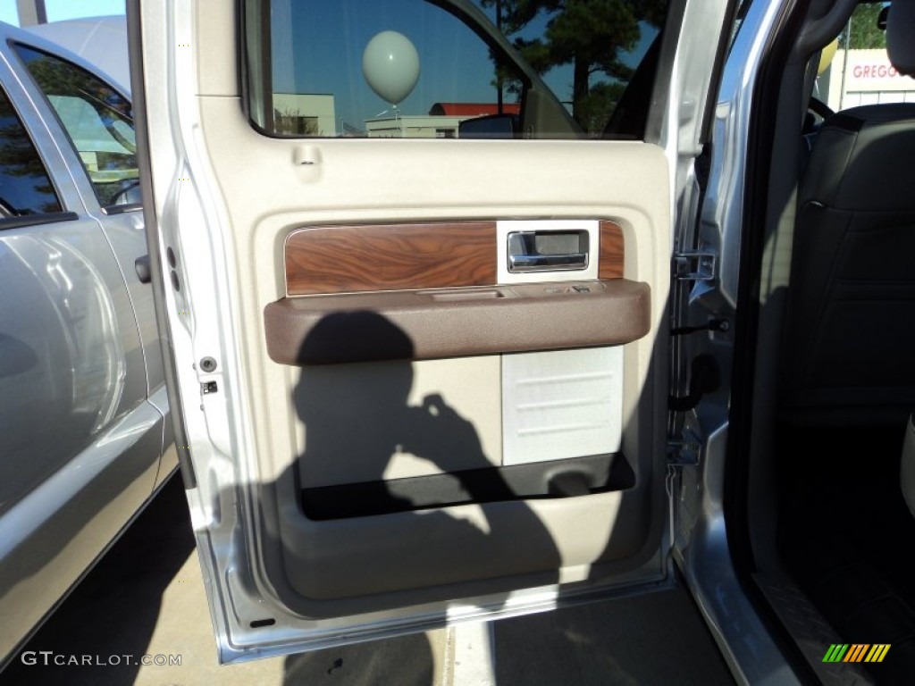 2010 F150 Platinum SuperCrew 4x4 - Ingot Silver Metallic / Medium Stone Leather/Sienna Brown photo #17