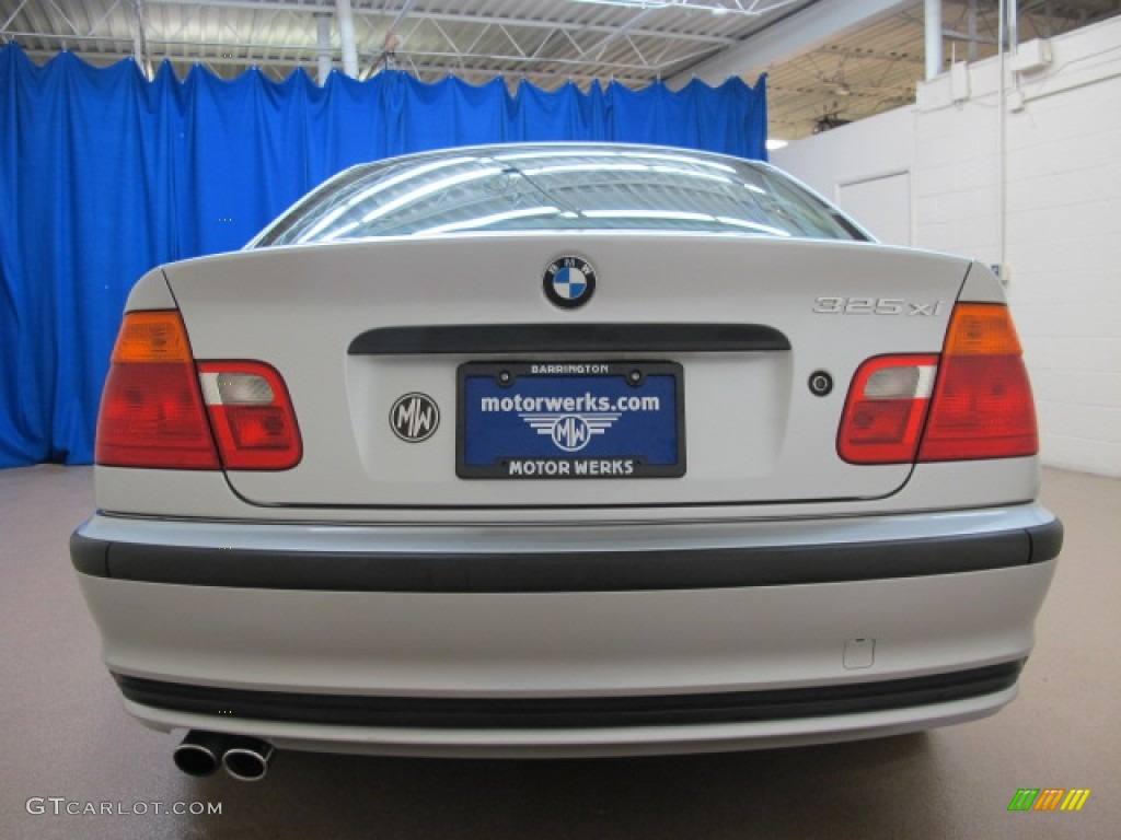 2001 3 Series 325xi Sedan - Titanium Silver Metallic / Black photo #8