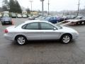 Silver Frost Metallic 2000 Ford Taurus SEL Exterior