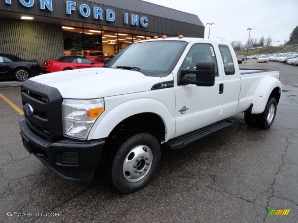 2012 F350 Super Duty XL SuperCab 4x4 Dually - Oxford White / Steel photo #8