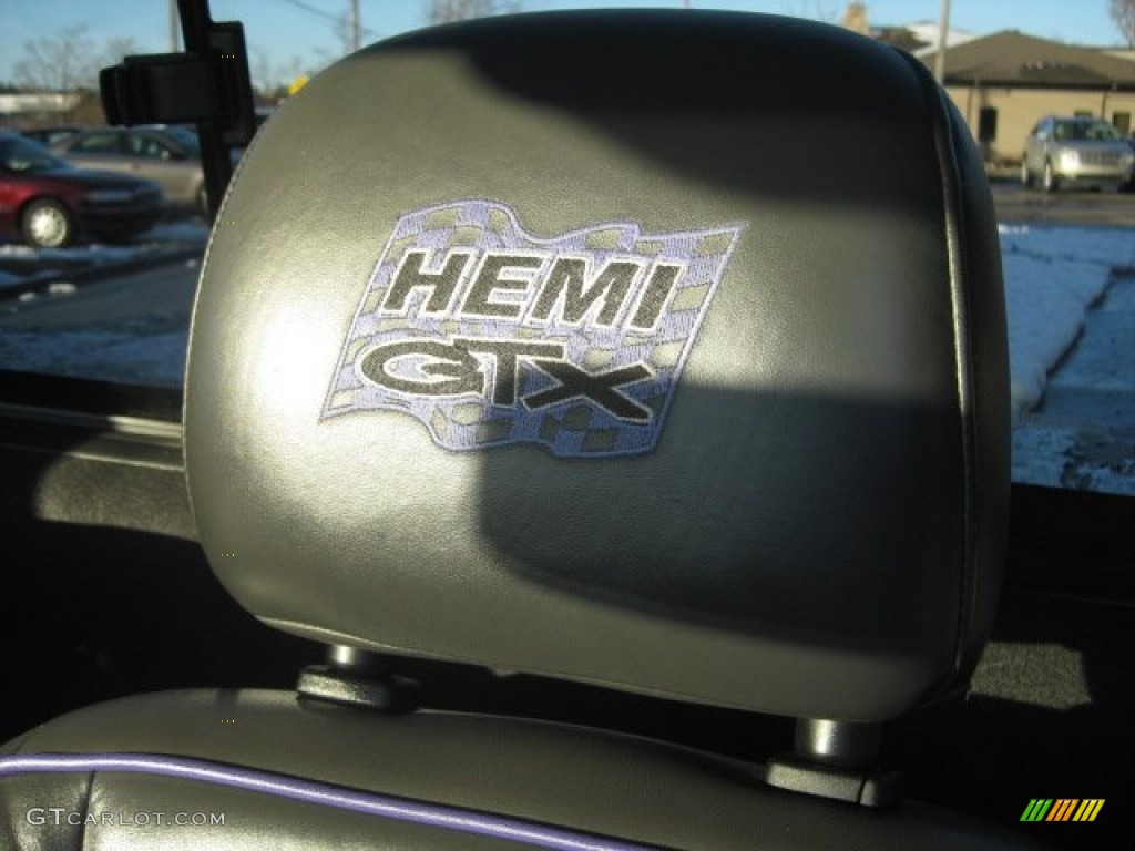 2004 Ram 1500 HEMI GTX Regular Cab - Plum Crazy / Dark Slate Gray photo #25