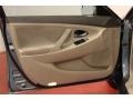 Aloe Green Metallic - Camry LE Photo No. 9
