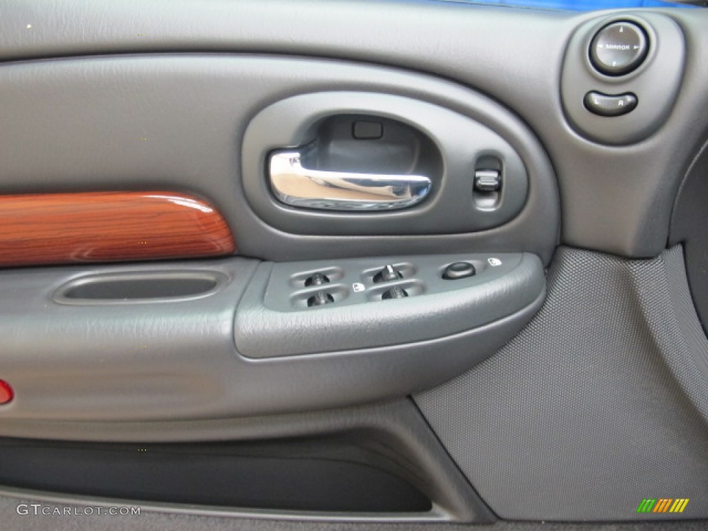 2003 300 M Sedan - Bright Silver Metallic / Dark Slate Gray photo #42