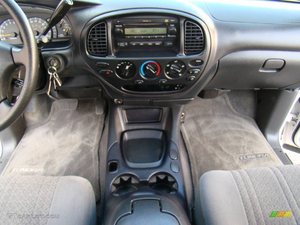 2004 Toyota Tundra SR5 Double Cab Controls Photo #57148618