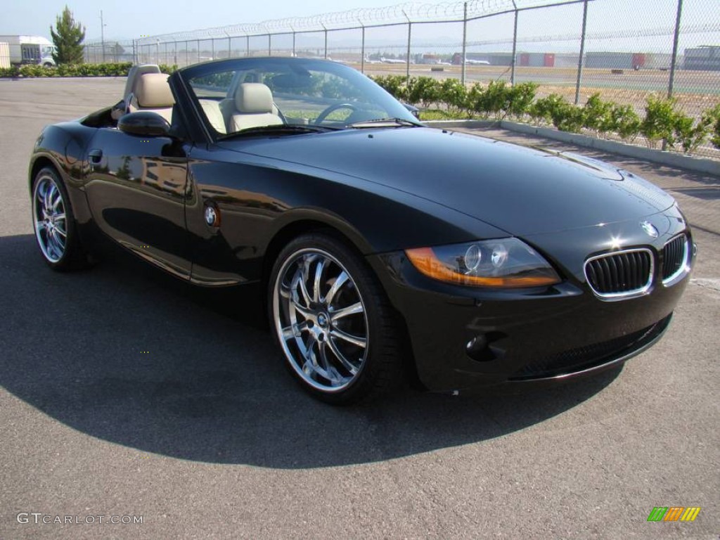2003 Z4 2.5i Roadster - Jet Black / Beige photo #4