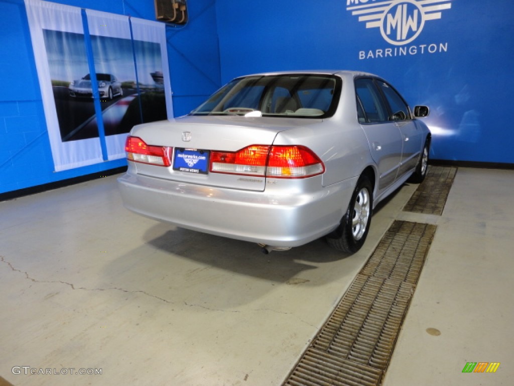 2002 Accord EX Sedan - Satin Silver Metallic / Quartz Gray photo #5