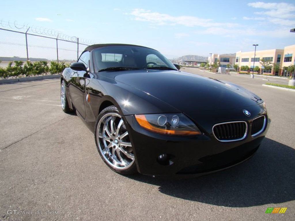 2003 Z4 2.5i Roadster - Jet Black / Beige photo #15