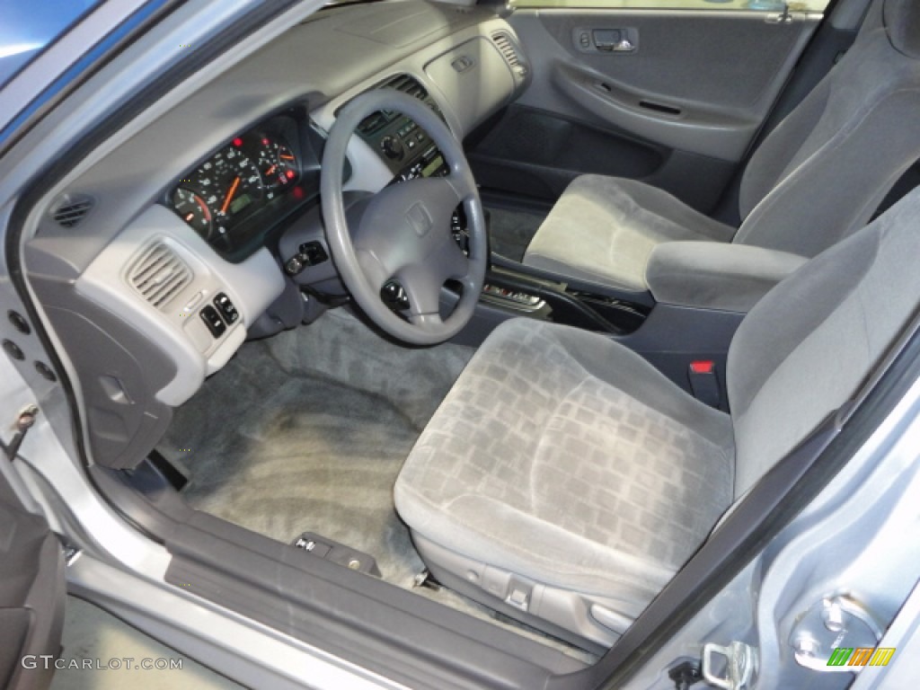 Quartz Gray Interior 2002 Honda Accord EX Sedan Photo #57148896