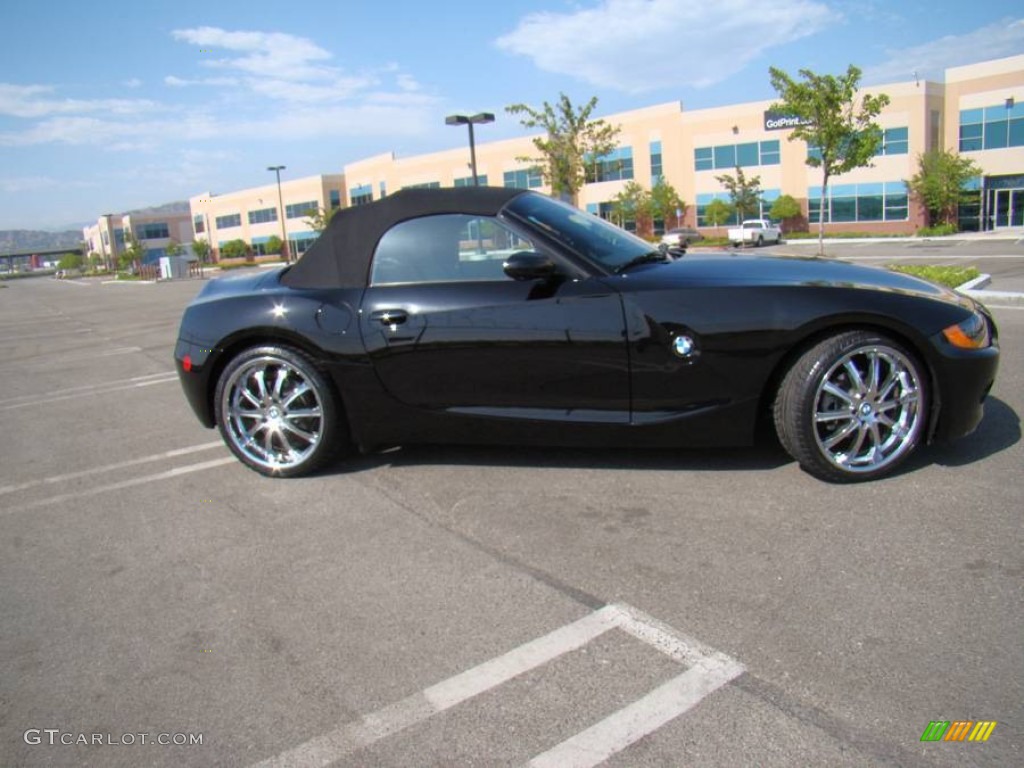 2003 Z4 2.5i Roadster - Jet Black / Beige photo #21