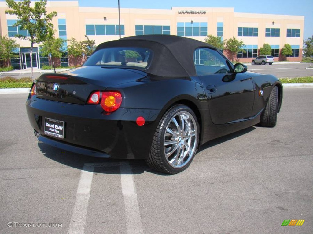 2003 Z4 2.5i Roadster - Jet Black / Beige photo #22