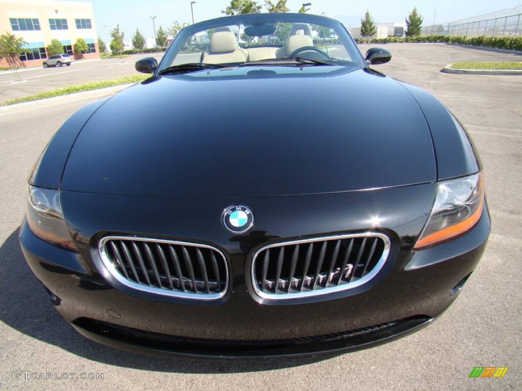 2003 Z4 2.5i Roadster - Jet Black / Beige photo #35