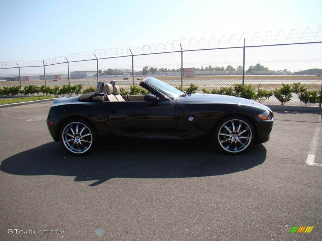 2003 Z4 2.5i Roadster - Jet Black / Beige photo #47