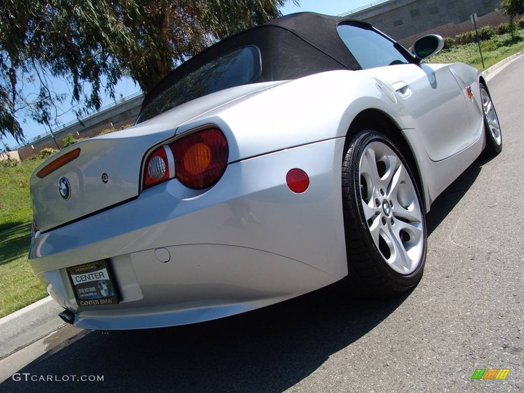 2003 Z4 2.5i Roadster - Titanium Silver Metallic / Black photo #9