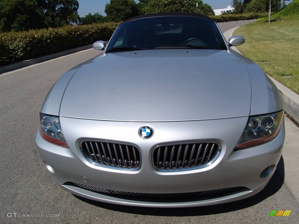 2003 Z4 2.5i Roadster - Titanium Silver Metallic / Black photo #43