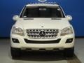 Arctic White - ML 350 4Matic Photo No. 3