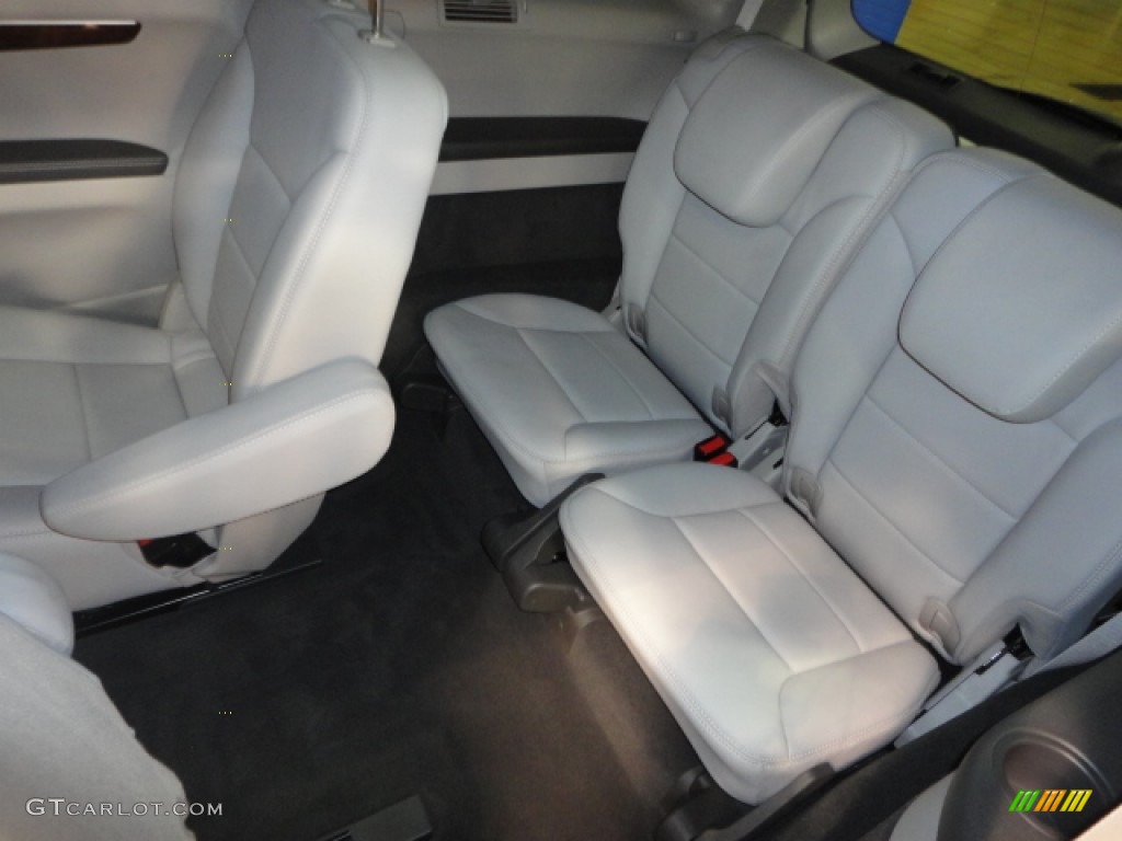 Ash Interior 2011 Mercedes-Benz R 350 4Matic Photo #57159139