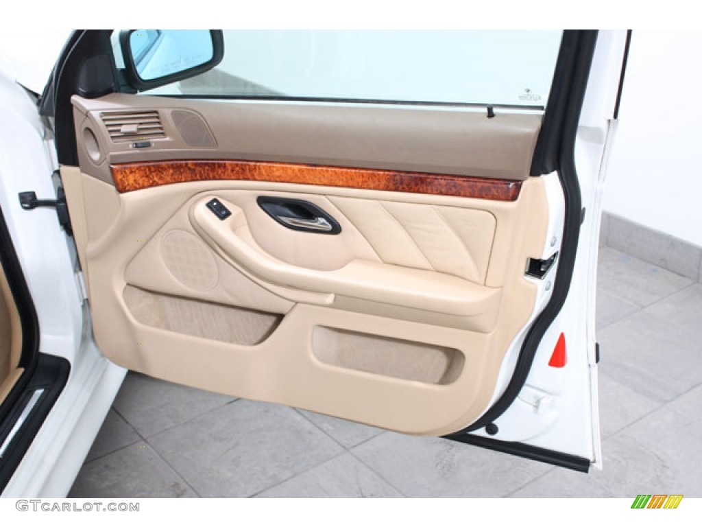 2000 BMW 5 Series 528i Wagon Sand Door Panel Photo #57162710