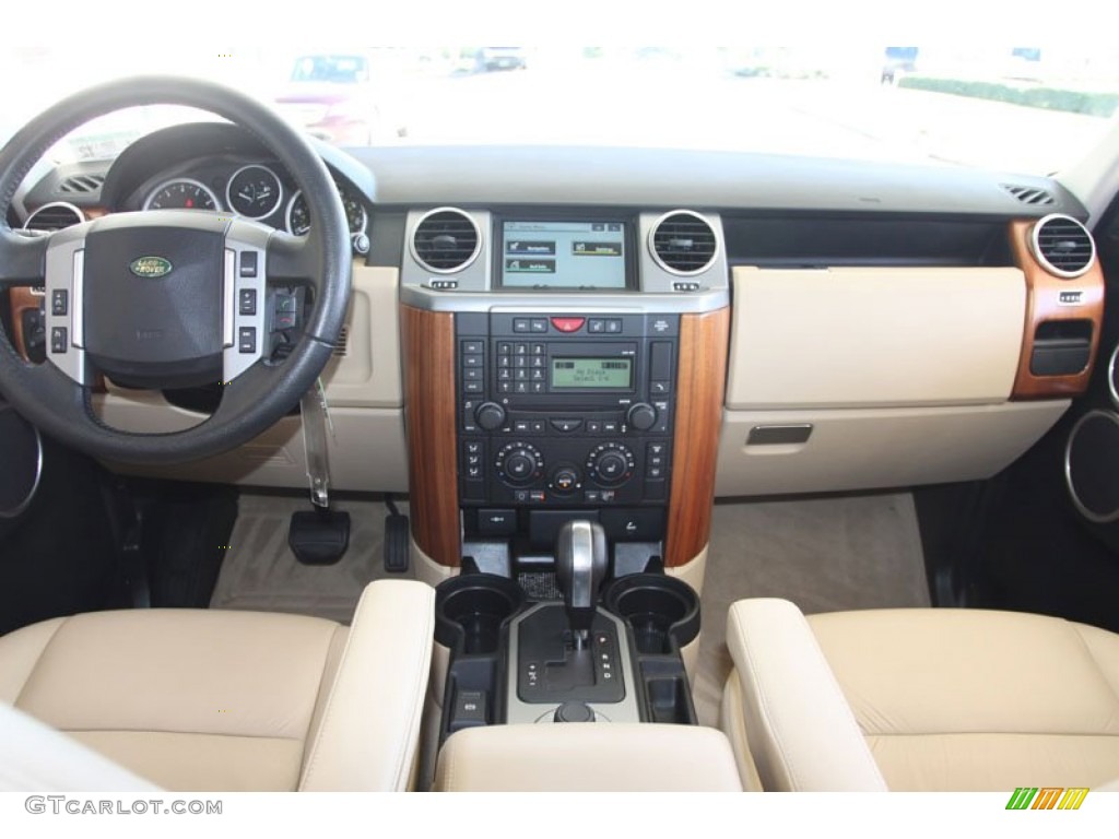 2008 Land Rover LR3 V8 HSE Alpaca Beige Dashboard Photo #57164092