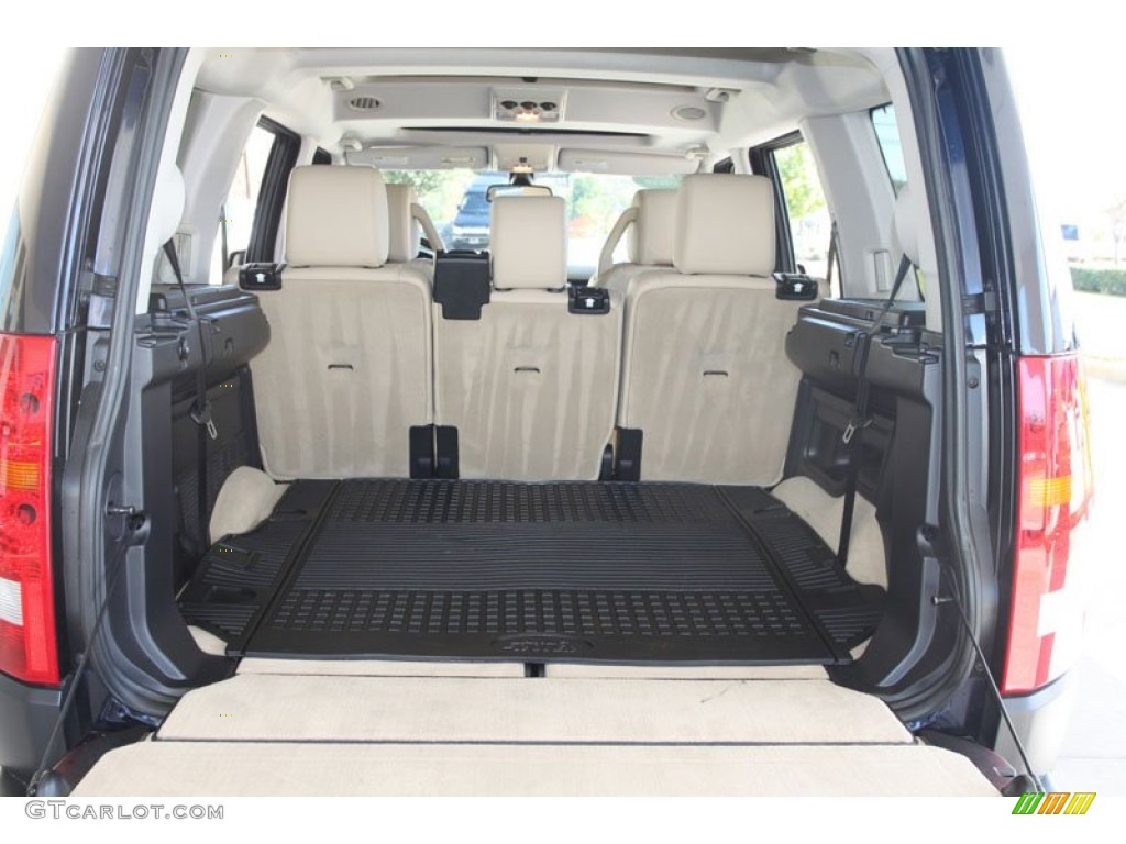 2008 Land Rover LR3 V8 HSE Trunk Photos