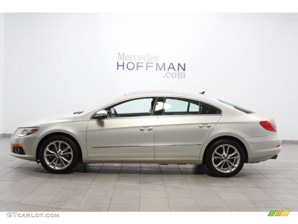 2010 CC Luxury - White Gold Metallic / Black photo #2