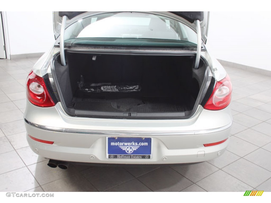 2010 CC Luxury - White Gold Metallic / Black photo #22