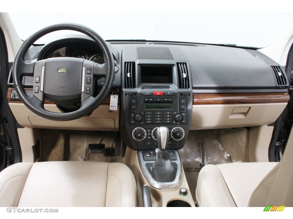2009 Land Rover LR2 HSE Almond Dashboard Photo #57170603