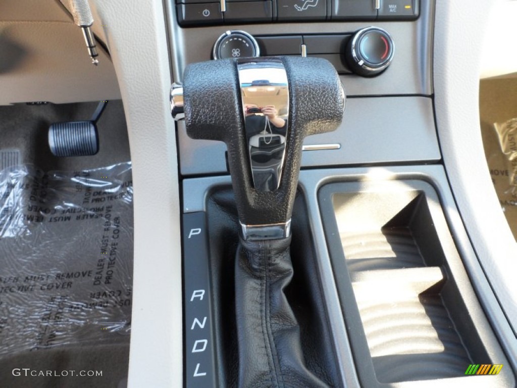 2012 Ford Taurus SE 6 Speed Automatic Transmission Photo #57170765