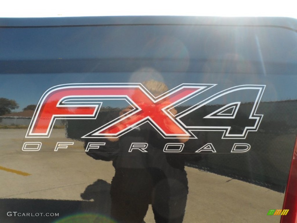 2012 F250 Super Duty Lariat Crew Cab 4x4 - Tuxedo Black Metallic / Black photo #19