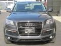 Daytona Grey Pearl Effect - Q7 4.2 Premium quattro Photo No. 2