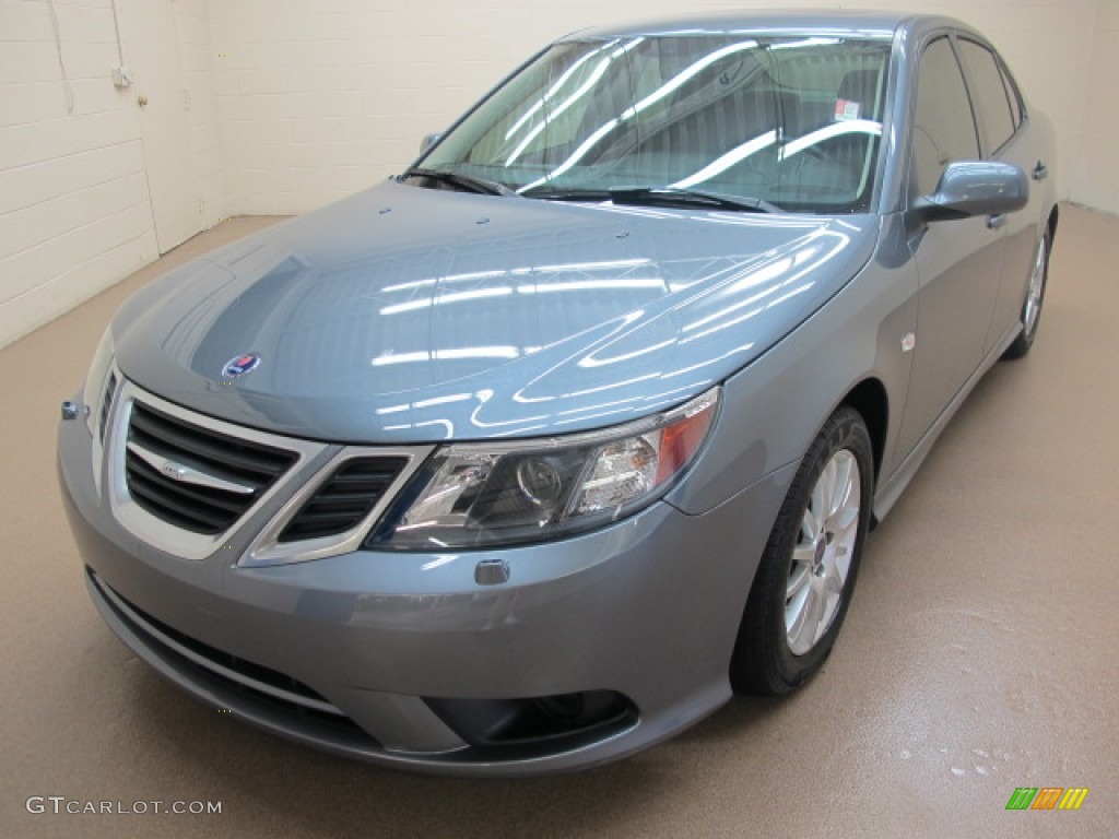 2010 9-3 2.0T Sport Sedan - Glacier Silver Metallic / Black photo #4