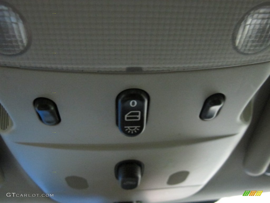 2010 9-3 2.0T Sport Sedan - Glacier Silver Metallic / Black photo #35