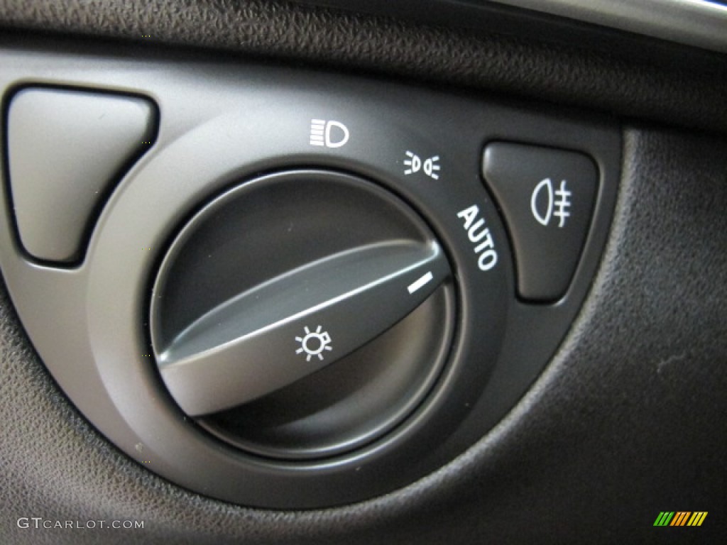 2010 9-3 2.0T Sport Sedan - Glacier Silver Metallic / Black photo #41
