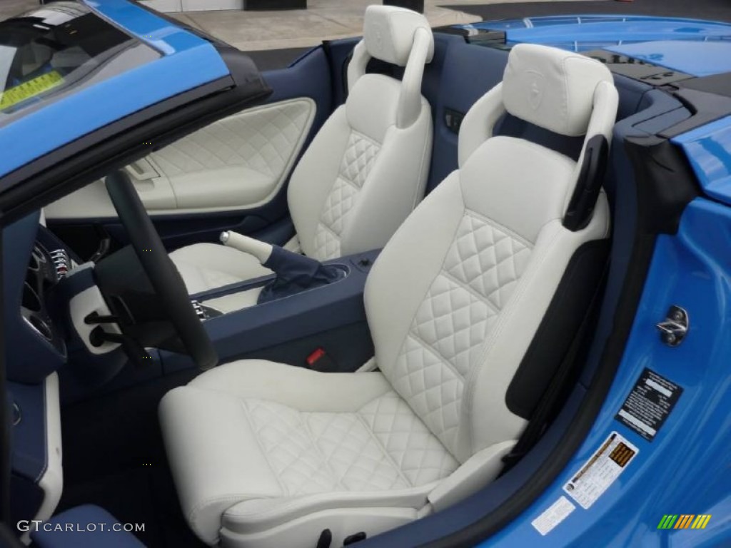 Blu Scylla/Bianco Polar Interior 2010 Lamborghini Gallardo LP560-4 Spyder Photo #57176434