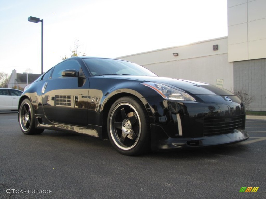 2004 350Z Touring Coupe - Super Black / Charcoal photo #1