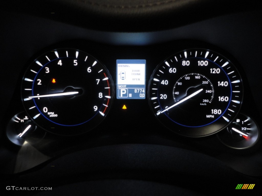 2011 Infiniti M 56x AWD Sedan Gauges Photos