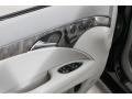 Black - E 350 4Matic Sedan Photo No. 17