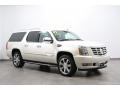White Diamond - Escalade ESV AWD Photo No. 1