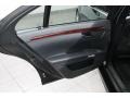 Black - S 550 4Matic Sedan Photo No. 14