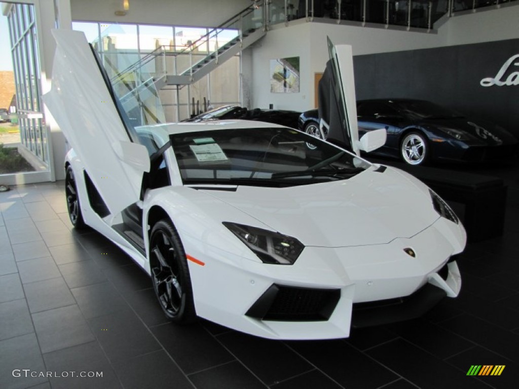 Bianco Isis 2012 Lamborghini Aventador LP 700-4 Exterior Photo #57186895