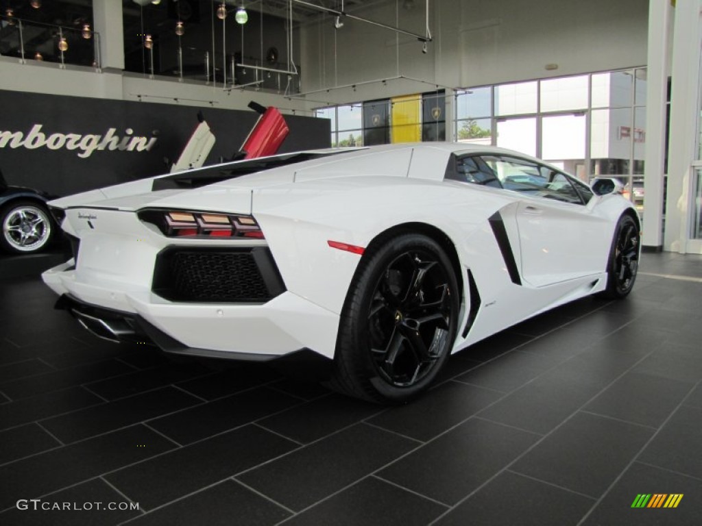 Bianco Isis 2012 Lamborghini Aventador LP 700-4 Exterior Photo #57186904