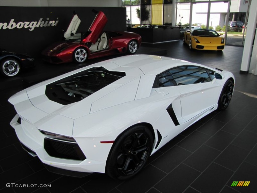 Bianco Isis 2012 Lamborghini Aventador LP 700-4 Exterior Photo #57186982