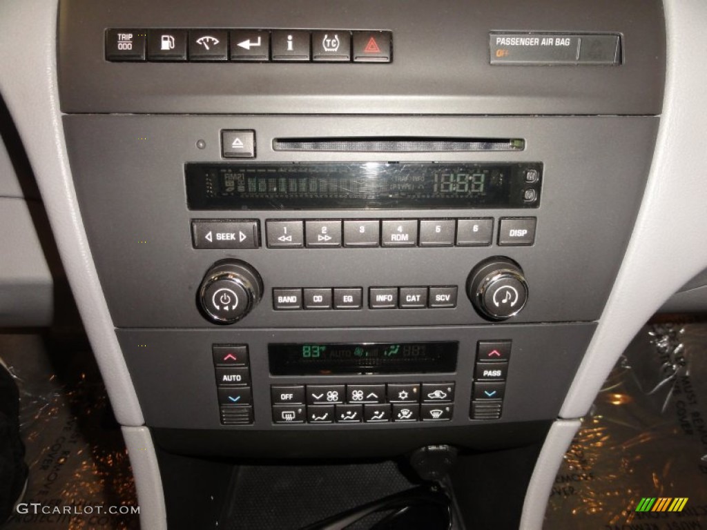 2007 Buick LaCrosse CXS Controls Photo #57190761